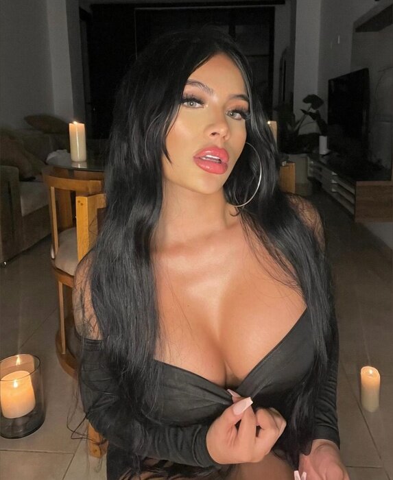 Yoursweetfeeling (@yoursweetfeeling), OnlyFans creator