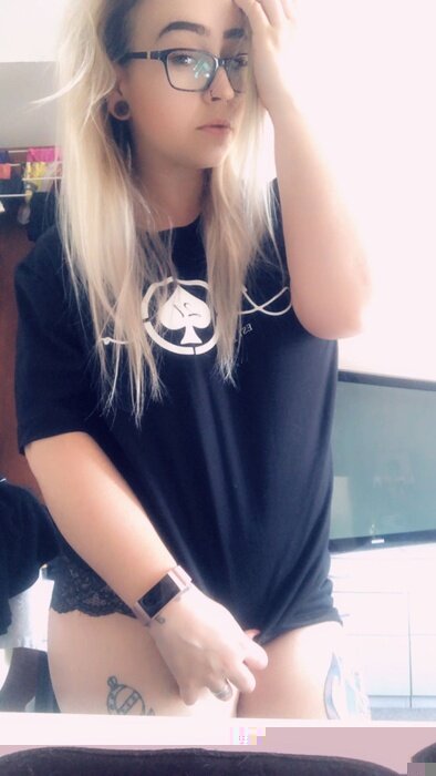 Yukkypea (@yukkypea), OnlyFans creator