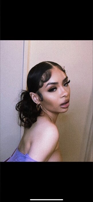 Yumithedoll (@yumithedoll), OnlyFans creator