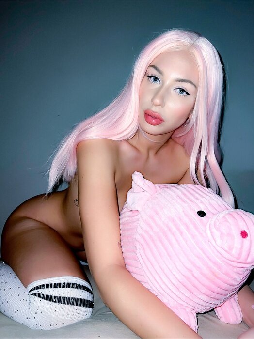Yummyfairy (@yummyfairy), OnlyFans creator