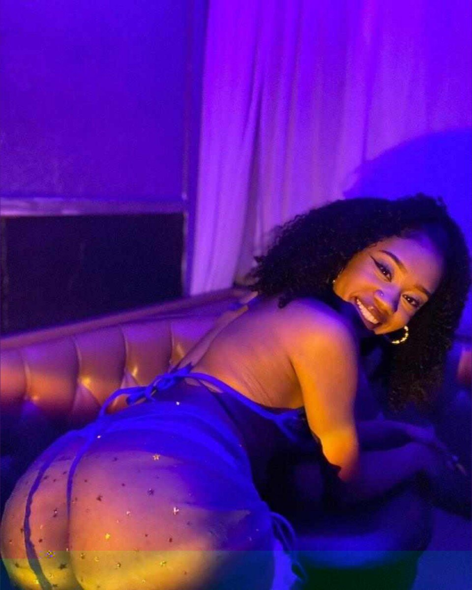 Yumyum2sweet (@yumyum2sweet), OnlyFans creator
