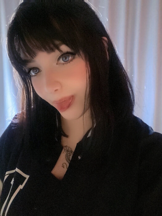 Yuna4u (@yuna4u), OnlyFans creator