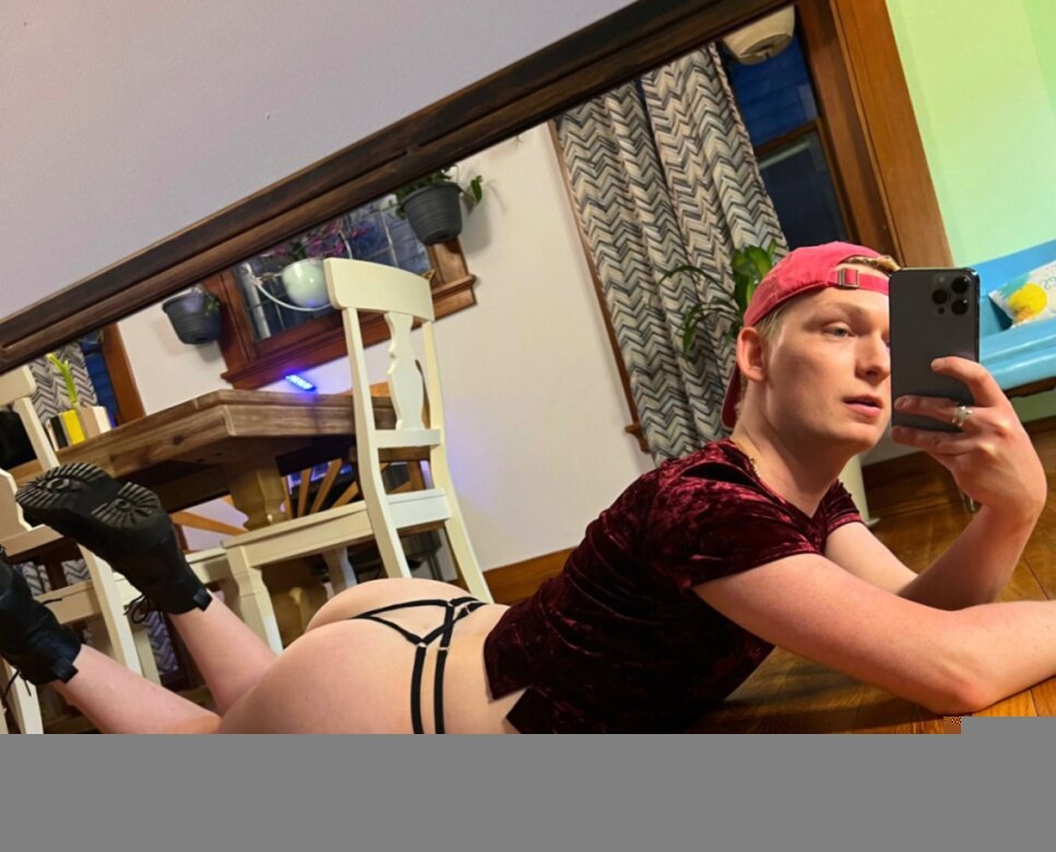 Zachyzac (@zachyzac), OnlyFans creator
