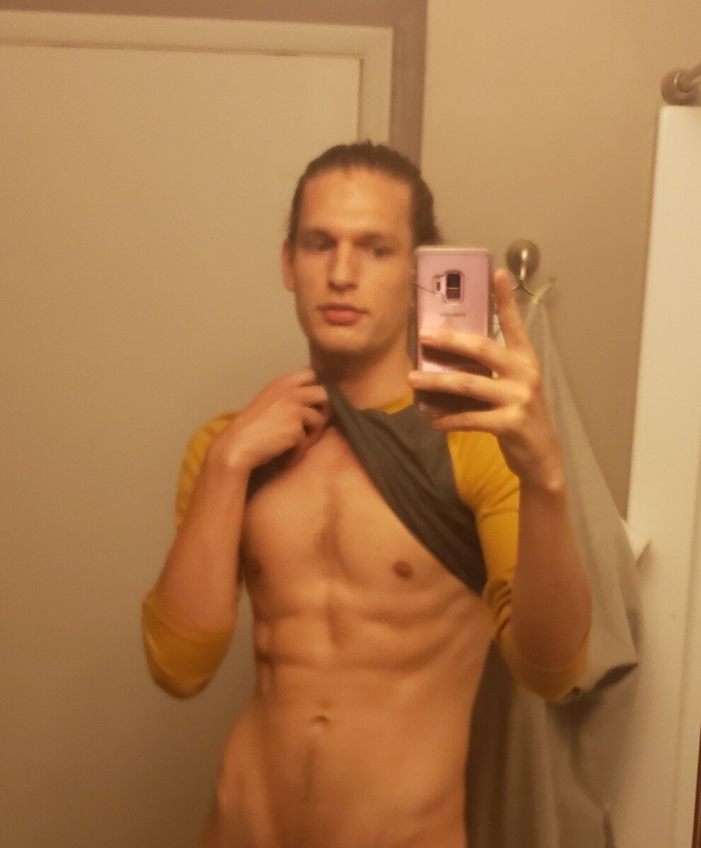 Zackgraysonxxx (@zackgraysonxxx), OnlyFans creator