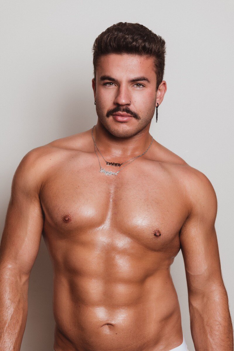 Zakbrayofficial (@zak_bray_official), OnlyFans creator