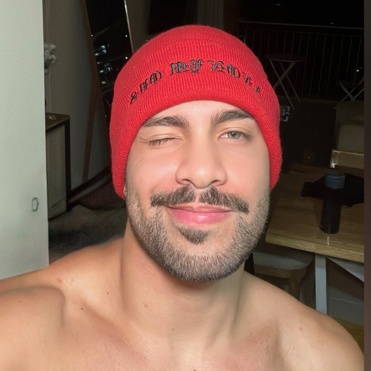 Zarataco (@zarataco), OnlyFans creator