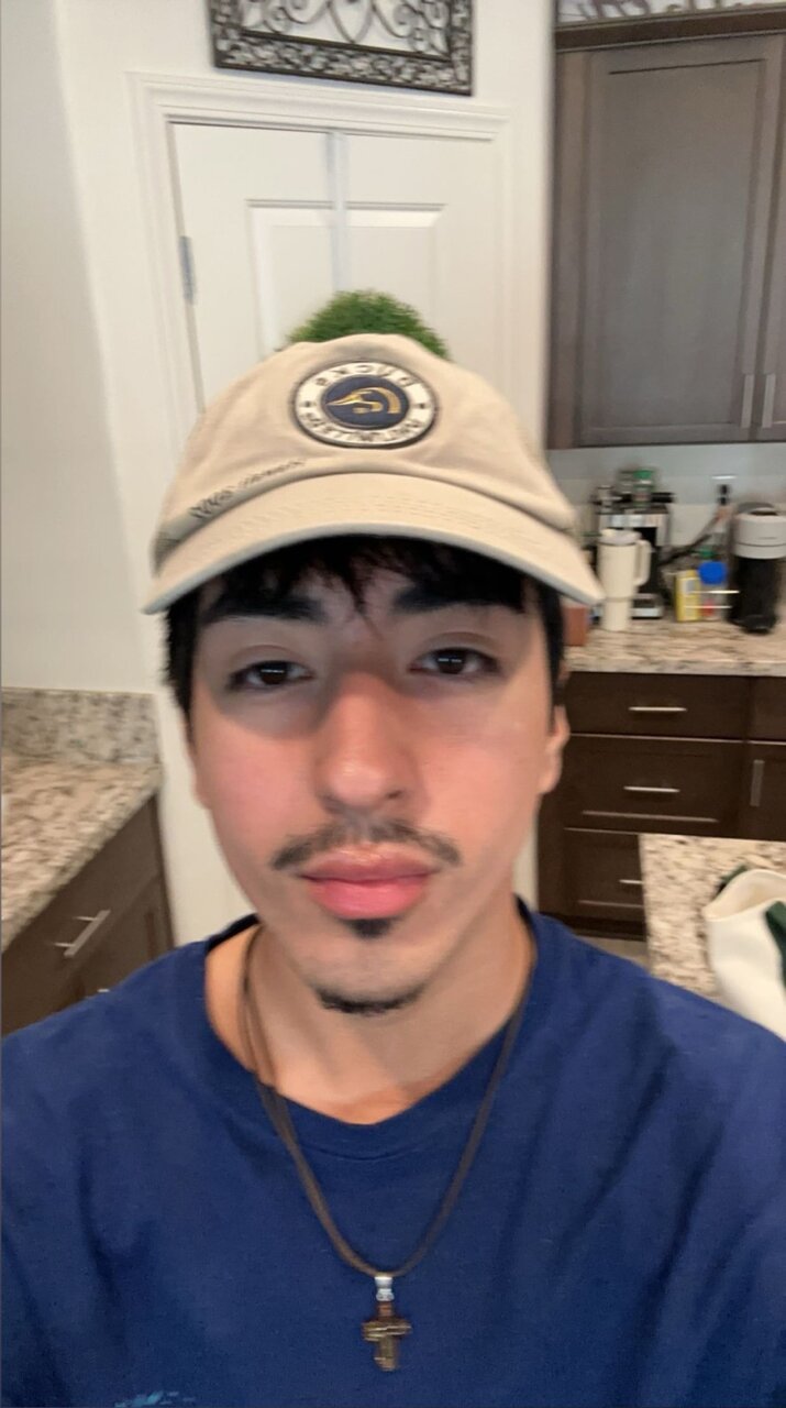 Zaydenlucas (@zaydenlucas), OnlyFans creator