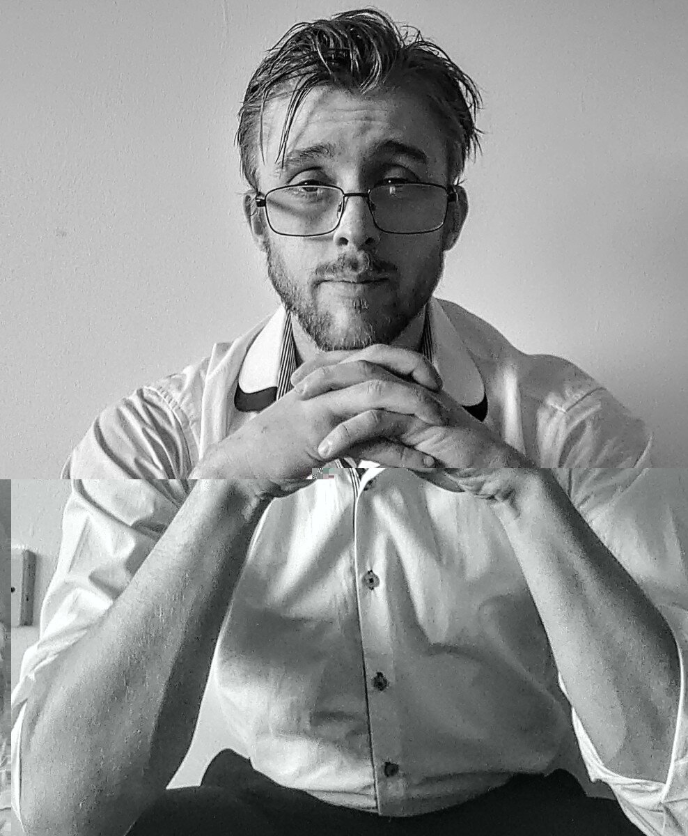 Zeeeeus (@zeeeeus), OnlyFans creator