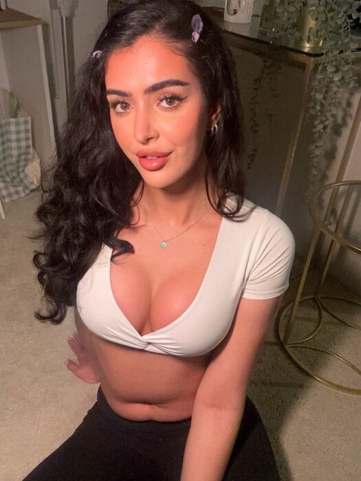 Zicavallii (@zicavallii), OnlyFans creator