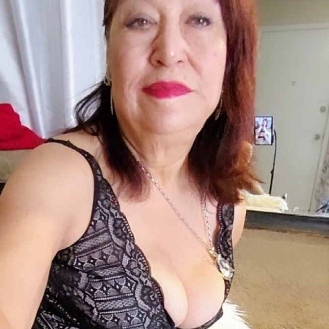 Zilahluz (@zilahluz), OnlyFans creator