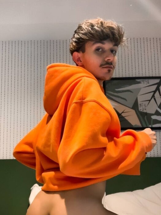 Zlspnovin (@zlspnovin), OnlyFans creator
