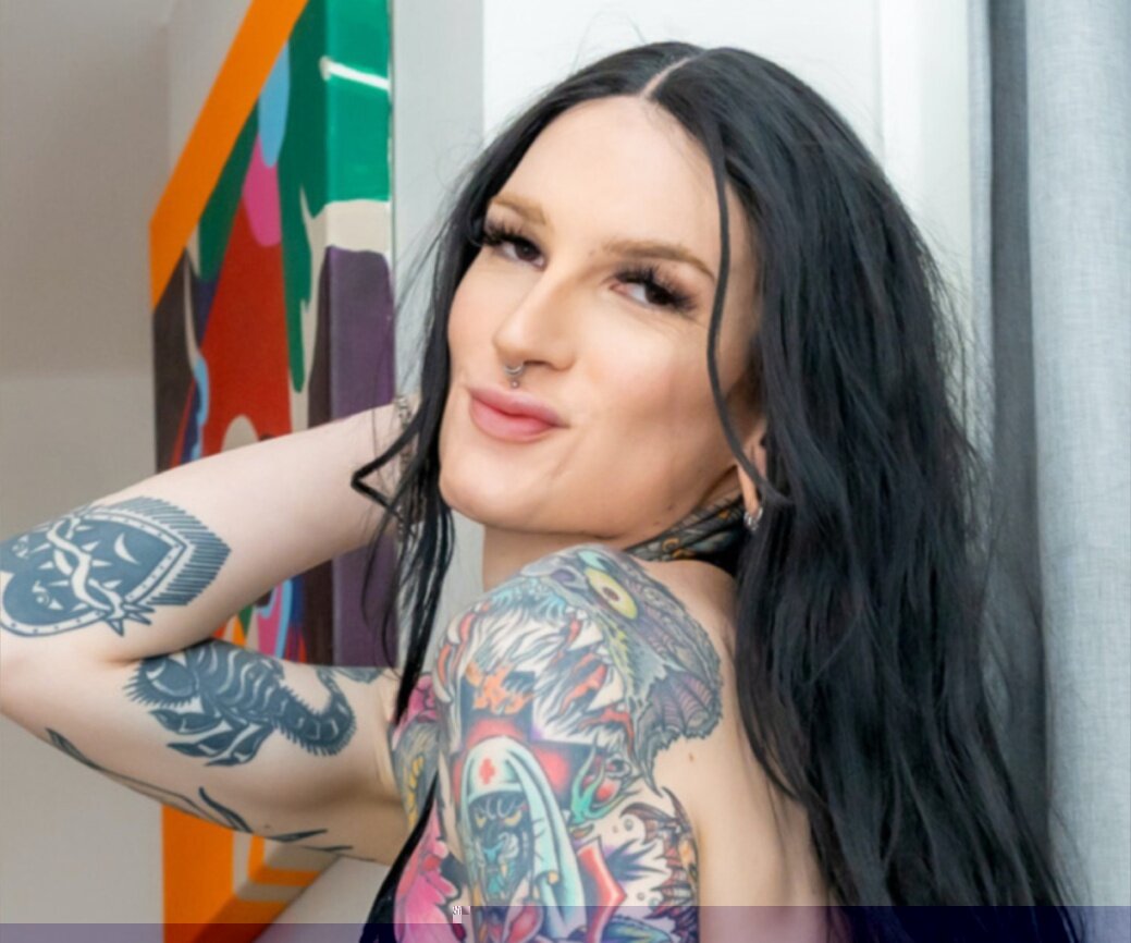 Zoegoth69 (@zoegoth69), OnlyFans creator