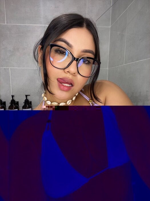 Zoevega (@zoevega), OnlyFans creator