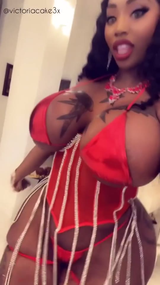 Victoriacakes (@victoriacakes) reel