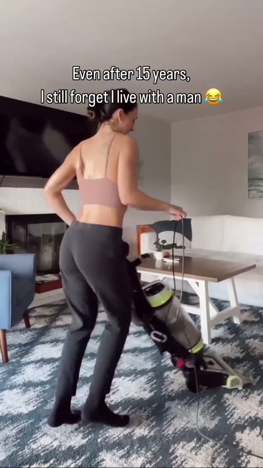 Sarahillustratesvip (@sarahillustratesvip) reel