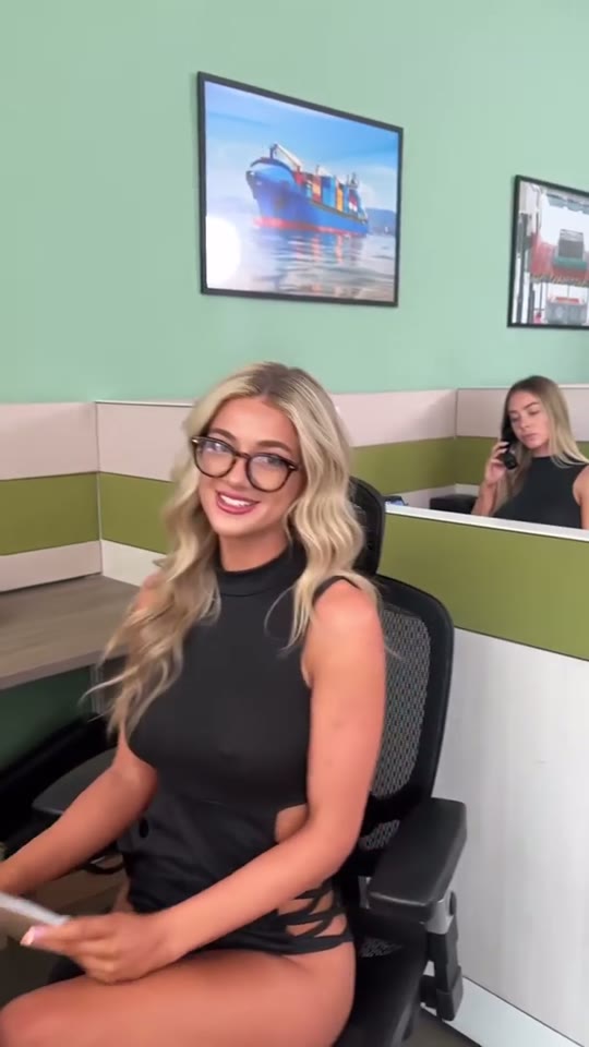 Sinatramonroe (@sinatramonroe) reel
